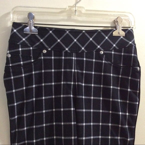 Nygård Luxe Slims jeggings - Picture 2 of 12